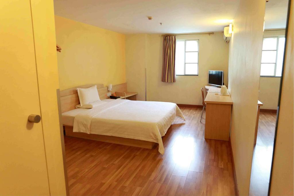 7Days Inn Yueyang East Maoling Pedestrain Street Kültér fotó