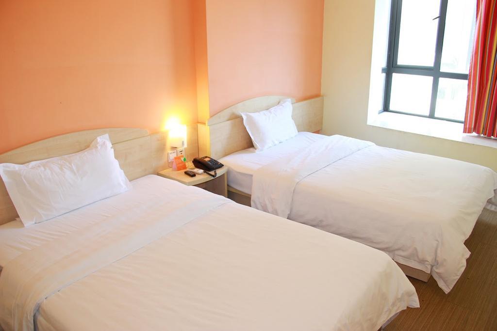 7Days Inn Yueyang East Maoling Pedestrain Street Kültér fotó