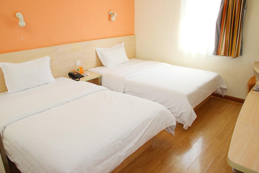 7Days Inn Yueyang East Maoling Pedestrain Street Kültér fotó