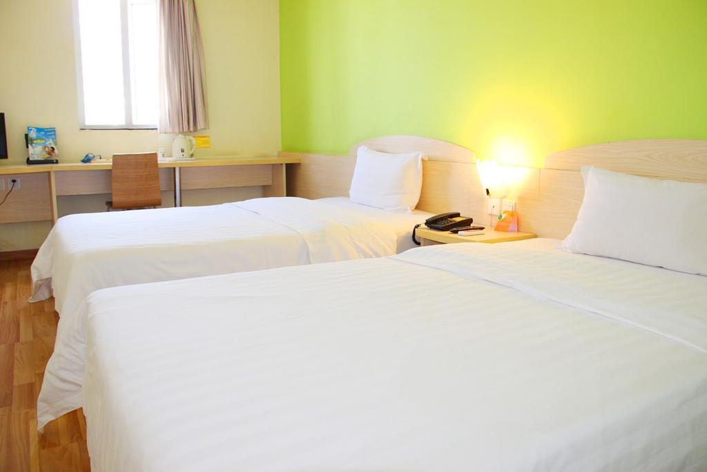 7Days Inn Yueyang East Maoling Pedestrain Street Kültér fotó
